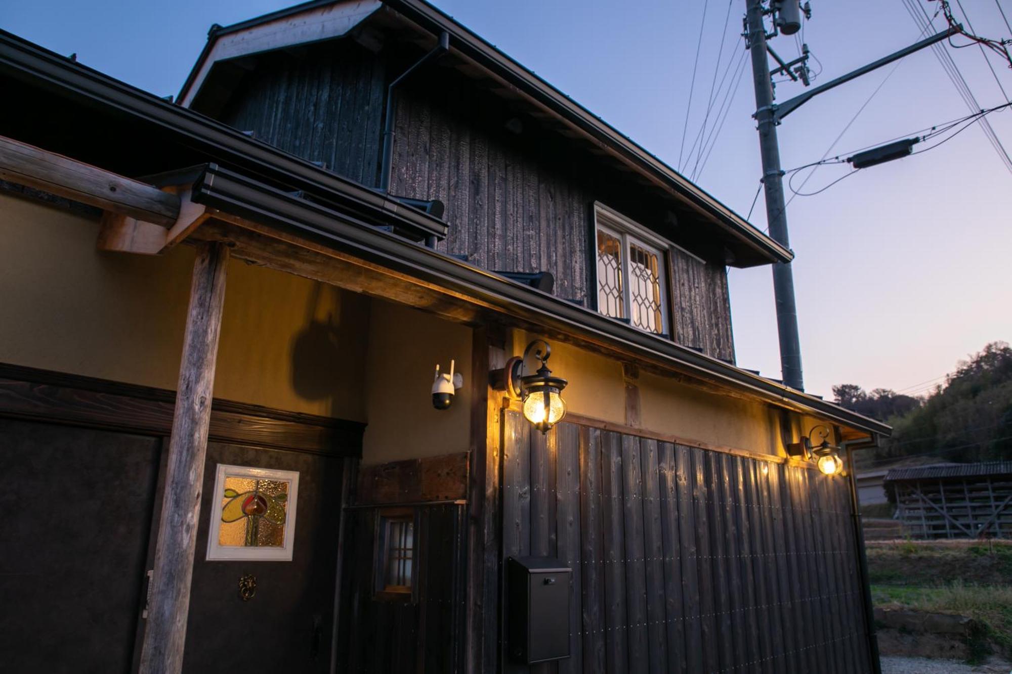 サウナとドッグラン付きのアンティーク古民家宿 Akiya Cornerstone Awaji Zewnętrze zdjęcie